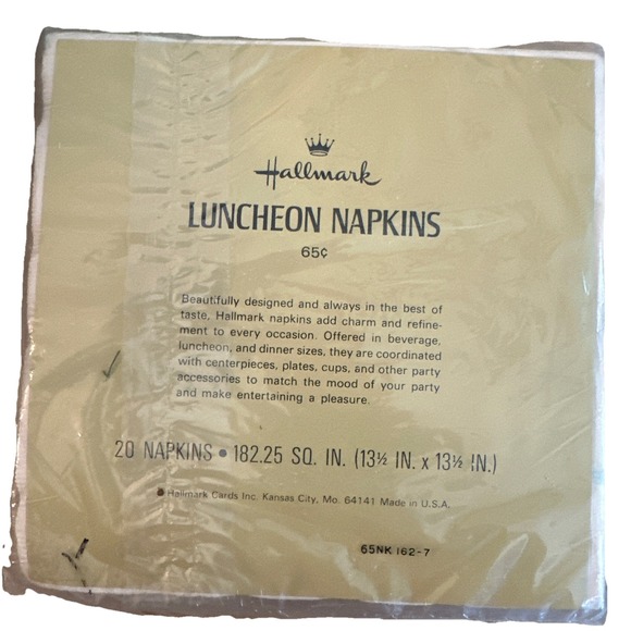 Vintage‎ Hallmark Betsey Clark Paper Luncheon Napkins, sealed pkg of 20 NOS - Picture 2 of 2